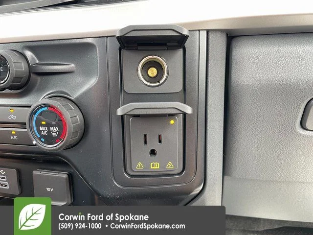 2025 Ford F-450 Super Duty Chassis Cab XL - Photo 23