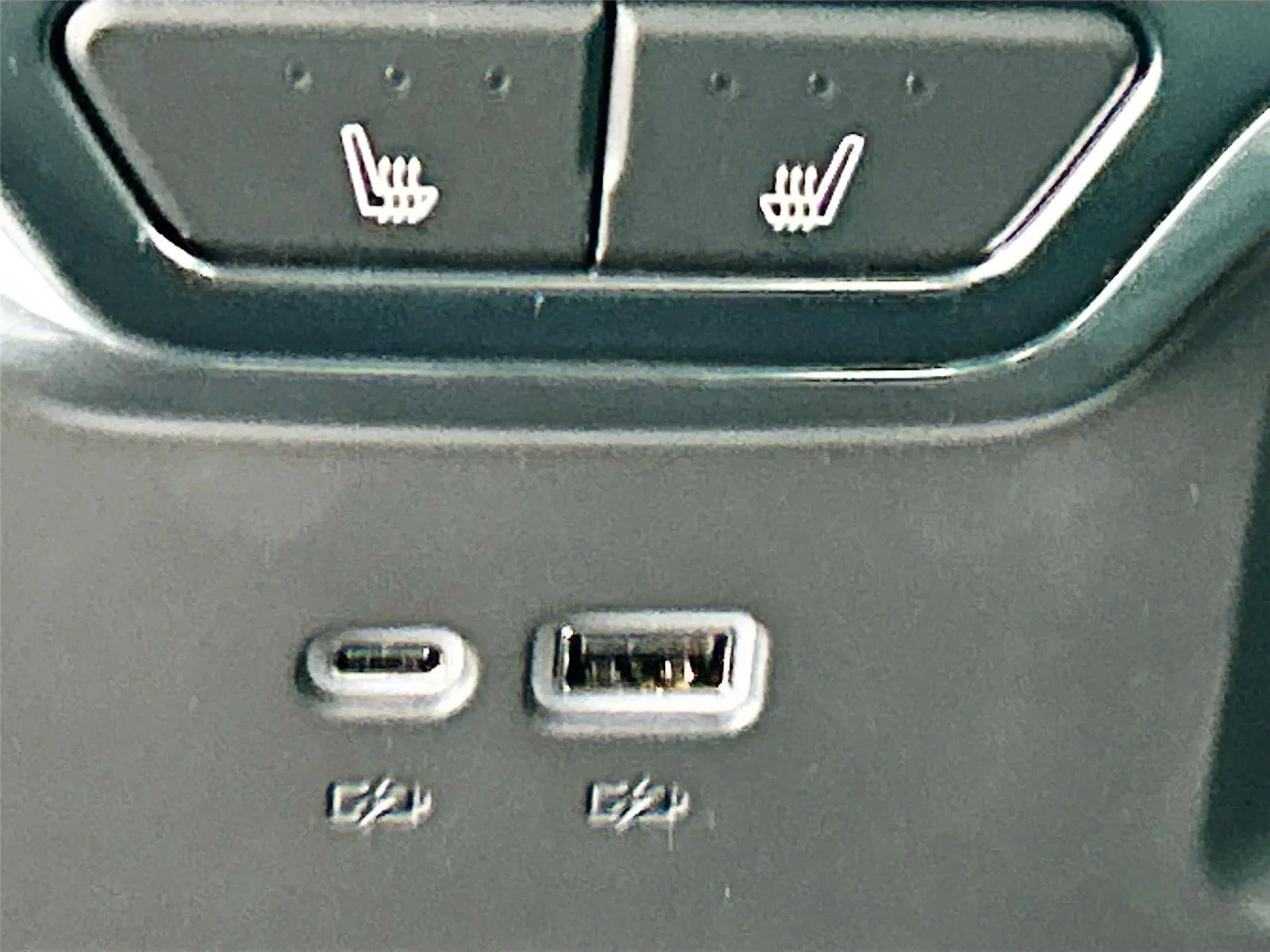 2026 GMC Sierra 1500 SLT - Photo 24