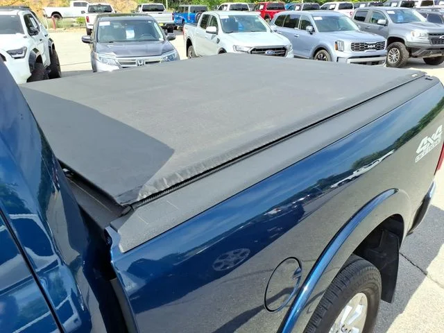 Used 2022 Blue Ram Laramie image 12