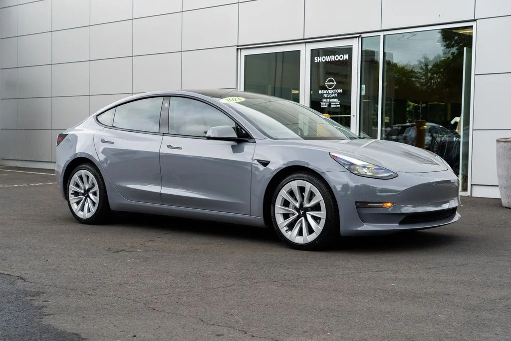 2021 Tesla Model 3 Long Range Dual Motor All-Wheel Drive's photo