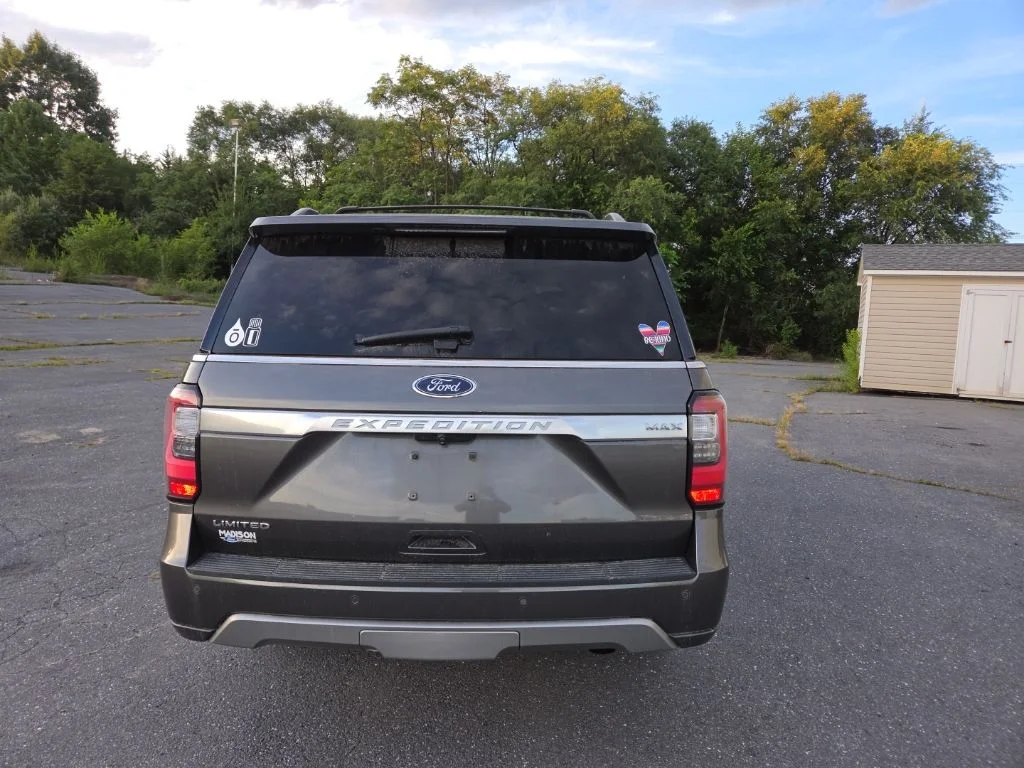 Used 2020 Gray Ford Limited image 6