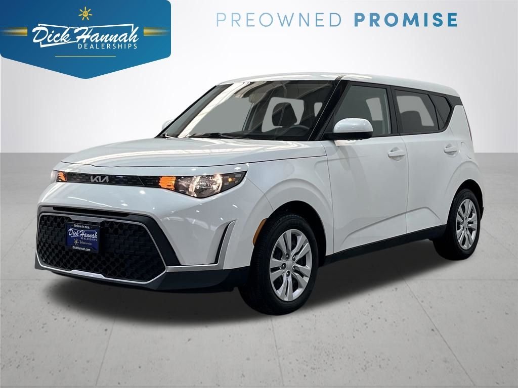 2023 Kia Soul LX FWD photo