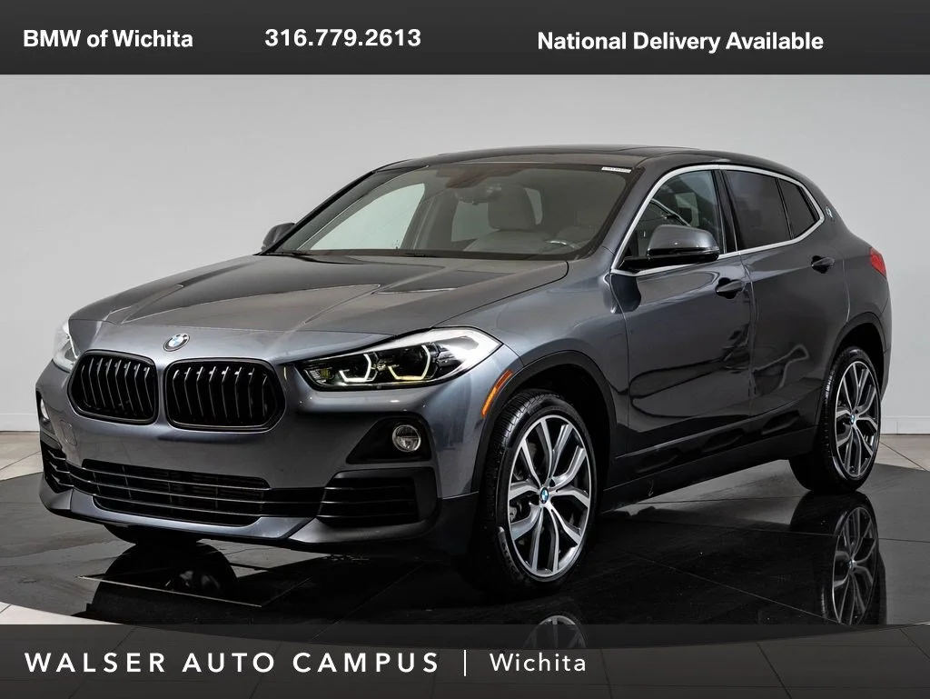 Used 2018 Mineral Gray Metallic BMW xDrive28i image 1