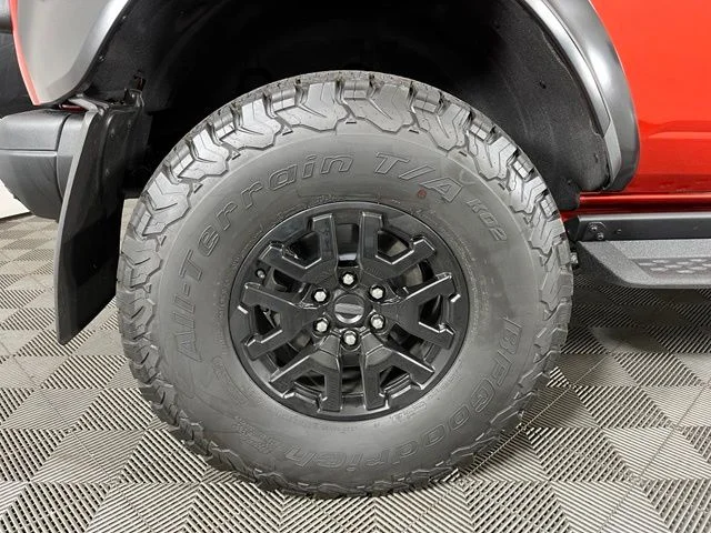 Used 2024 Red Ford Raptor image 15