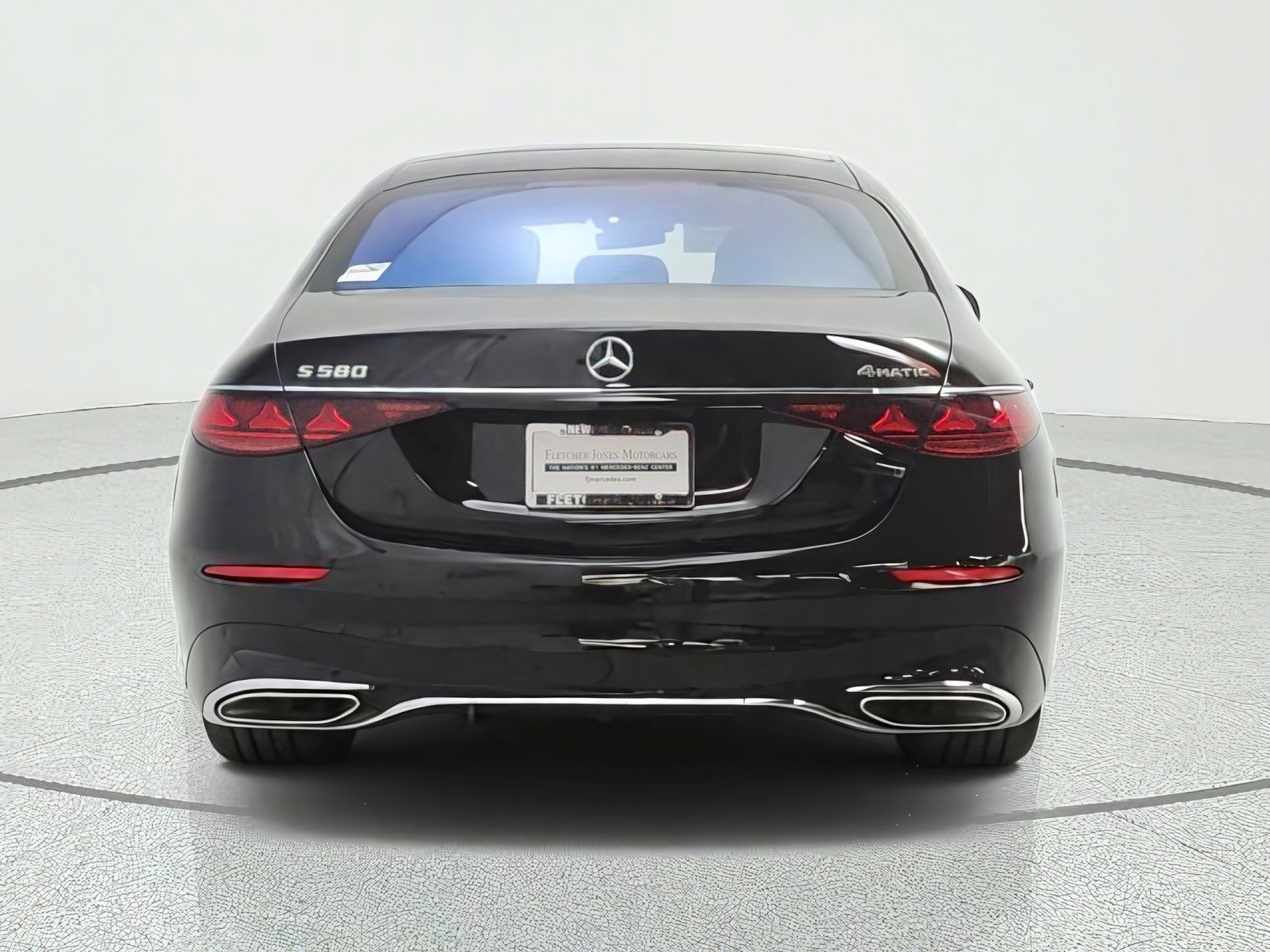 New 2027 Obsidian Black Metallic Mercedes-Benz S 580 4MATIC® Sedan image 6