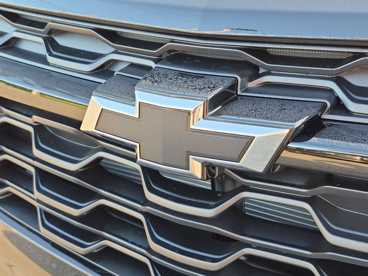 New 2026 Mosaic Black Metallic Chevrolet LT image 28