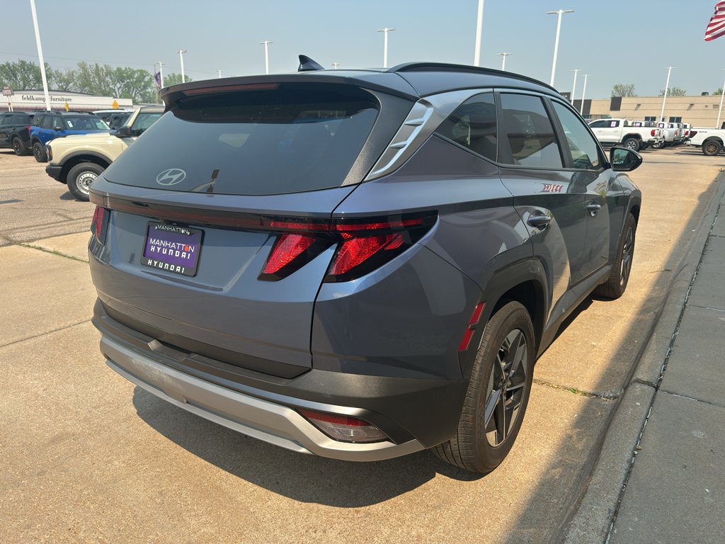 Used 2025 Atlantis Blue Hyundai SEL image 5