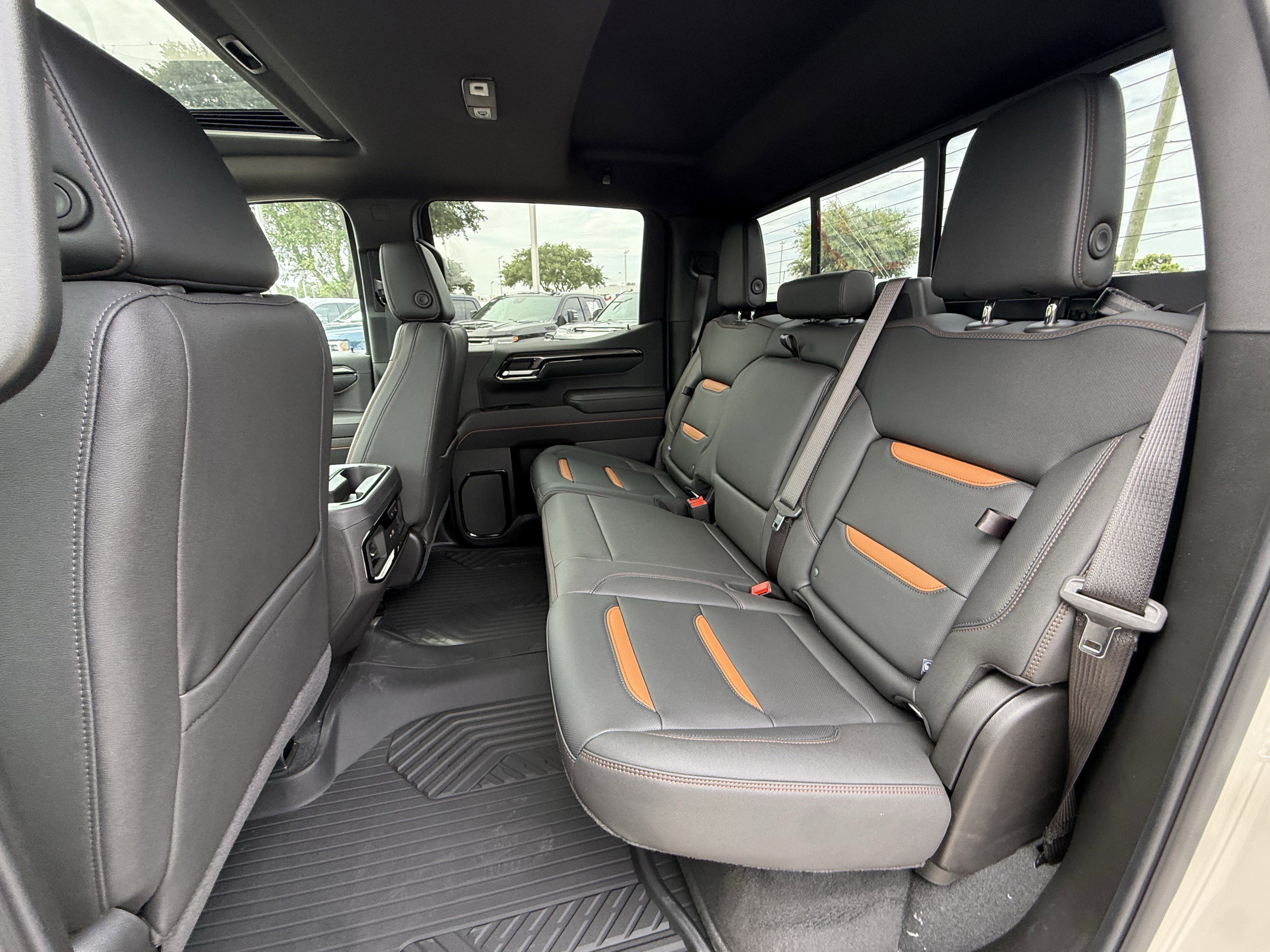 2026 GMC Sierra 1500 AT4 - Photo 15