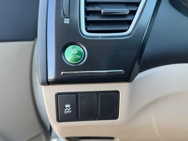 Used 2015 White Honda EX image 26