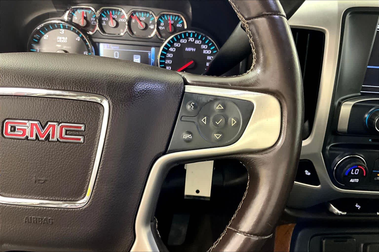 Used 2017 CRIMSON RED TINTCOAT GMC SLT image 23