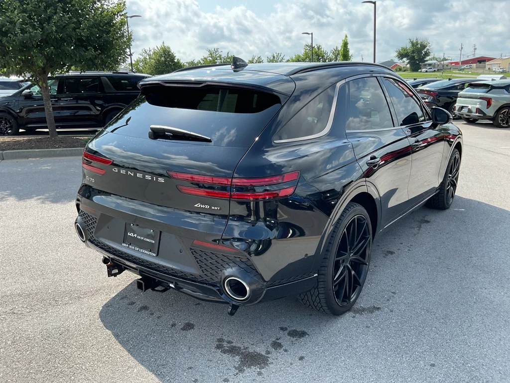Used 2023 Vik Black Genesis 3.5T Sport image 10