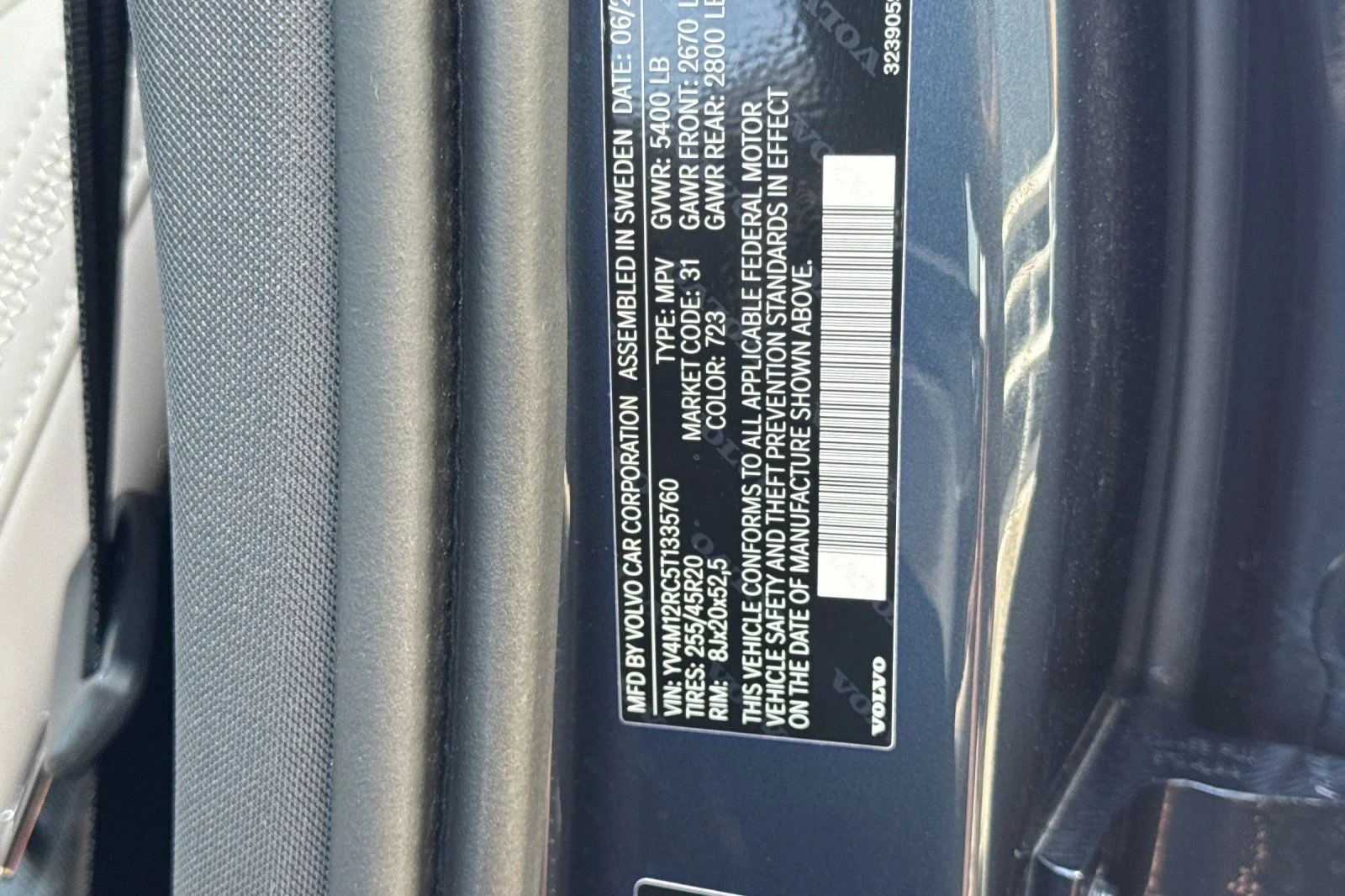New 2026 Denim Blue Volvo B5 Plus image 29
