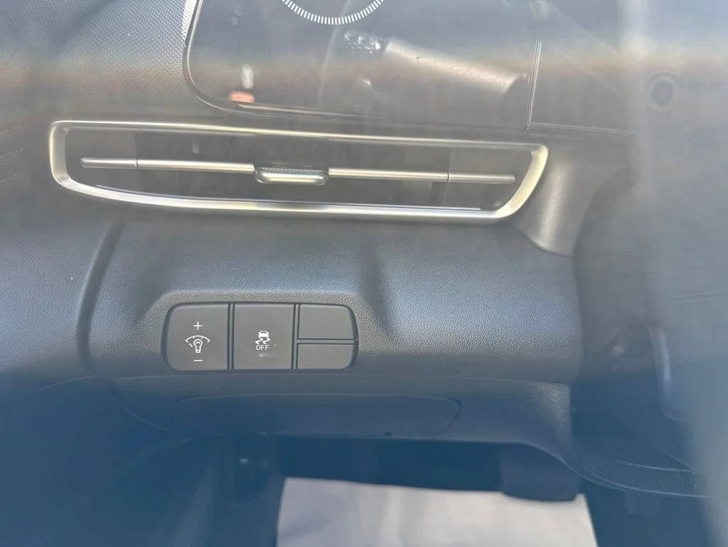 Used 2024 Blue Hyundai SEL image 23