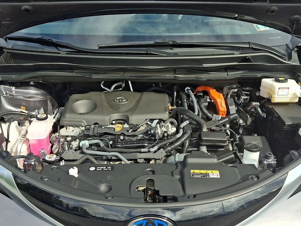 Certified Used 2025 Gray Toyota Platinum image 29
