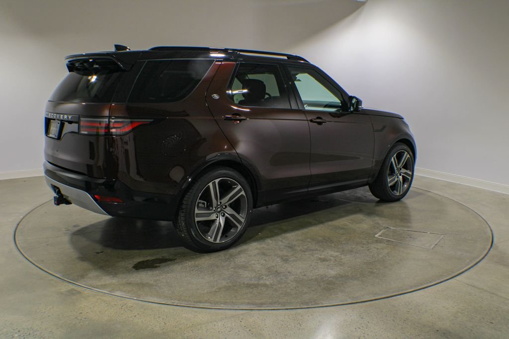 New 2026 Sedona Red Land Rover Gemini Edition image 6