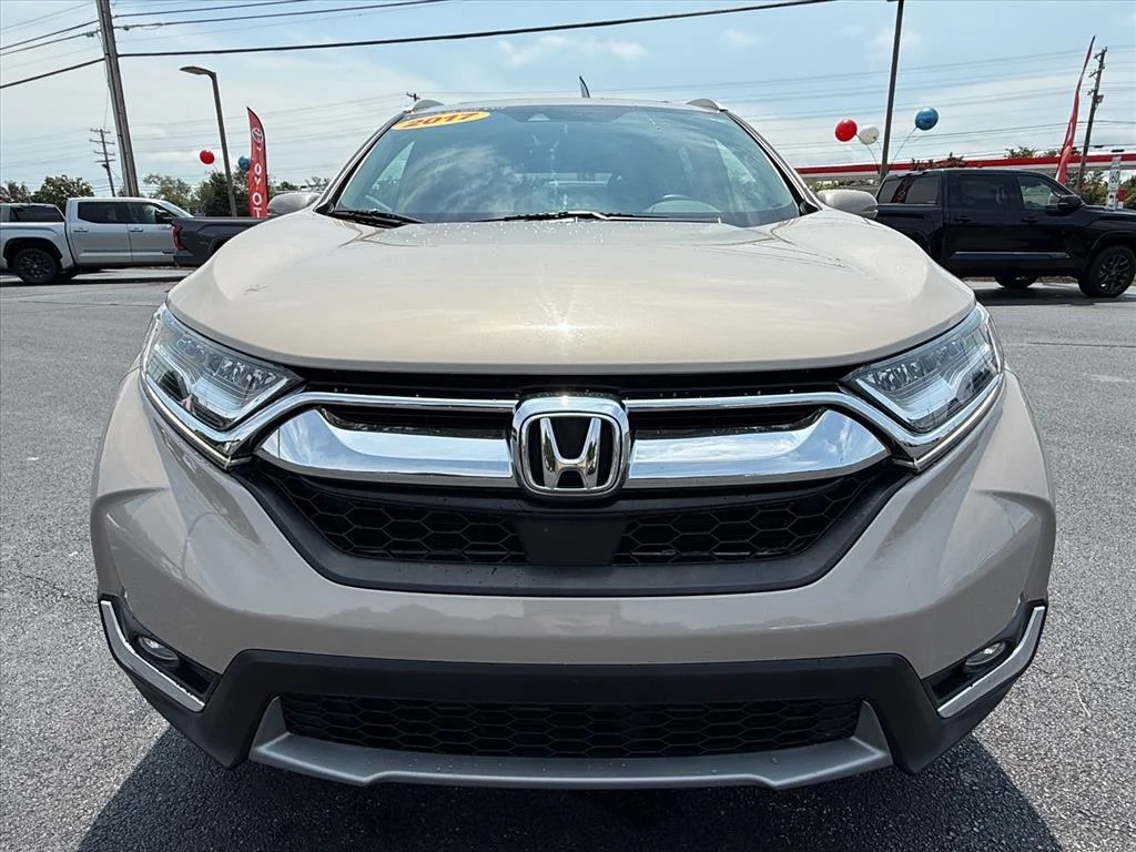 Used 2017 Gold Honda Touring image 3