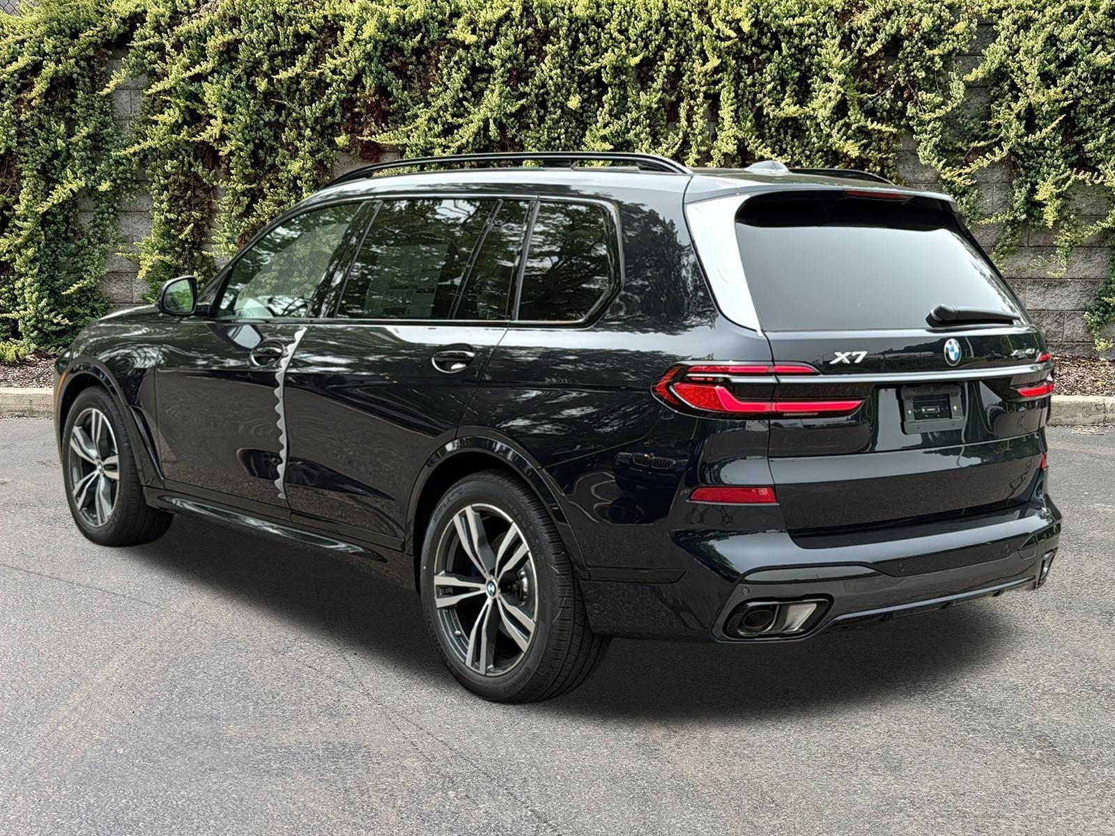 New 2027 Carbon Black Metallic BMW xDrive40i image 6