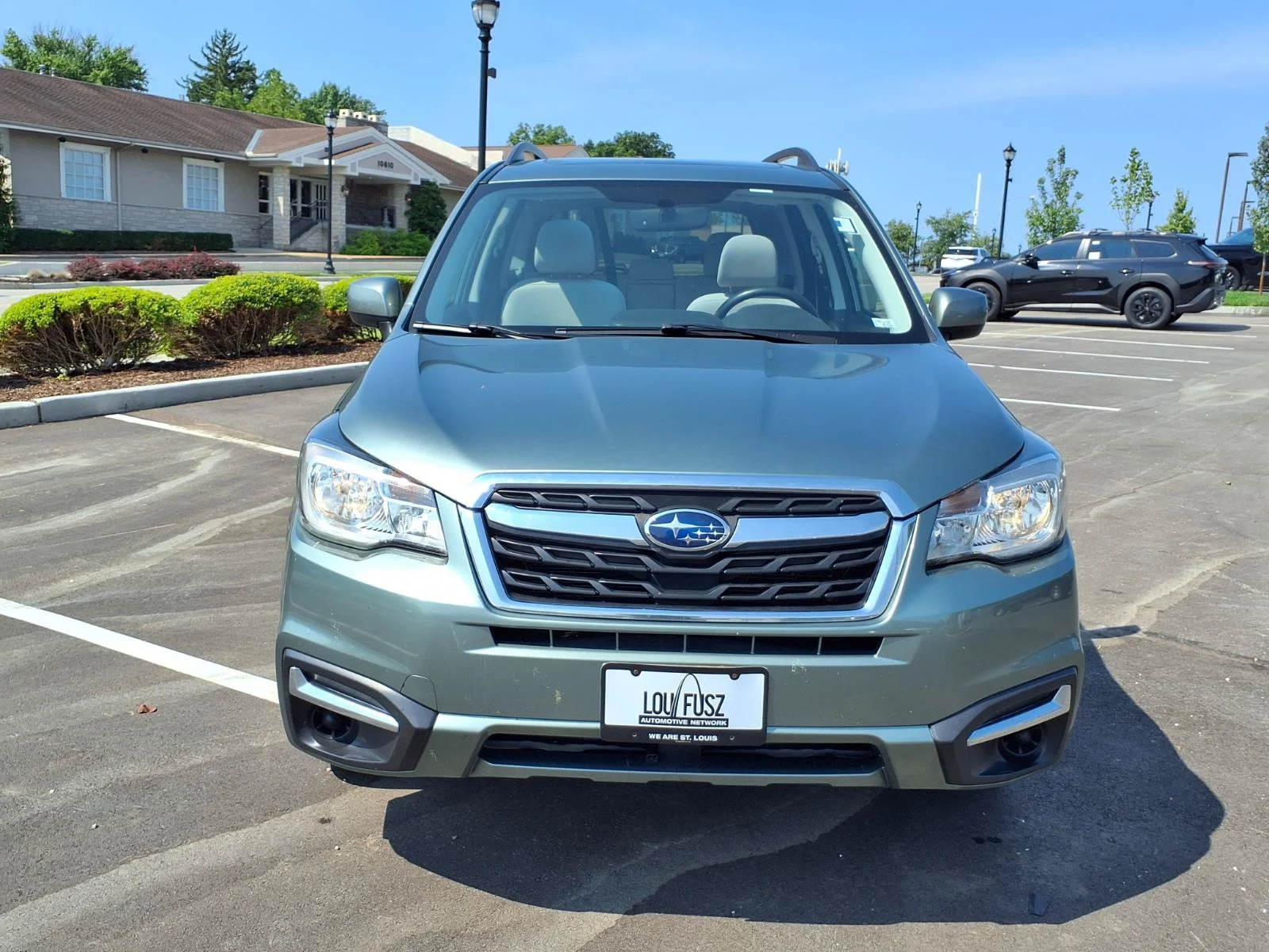 Used 2018 Jasmine Green Metallic Subaru Premium image 29