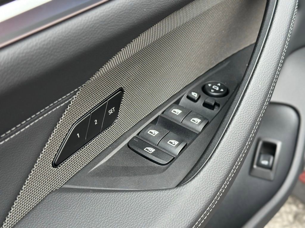 2025 BMW i4 40 - Photo 20