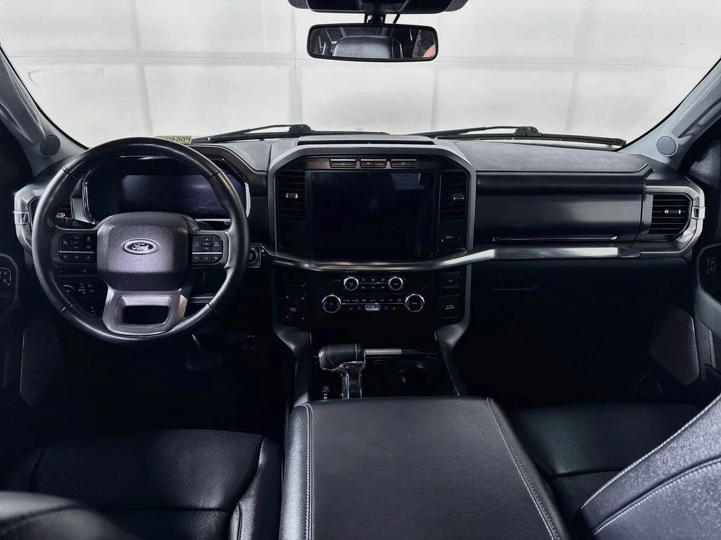 Used 2023 Gray Ford Lariat image 12