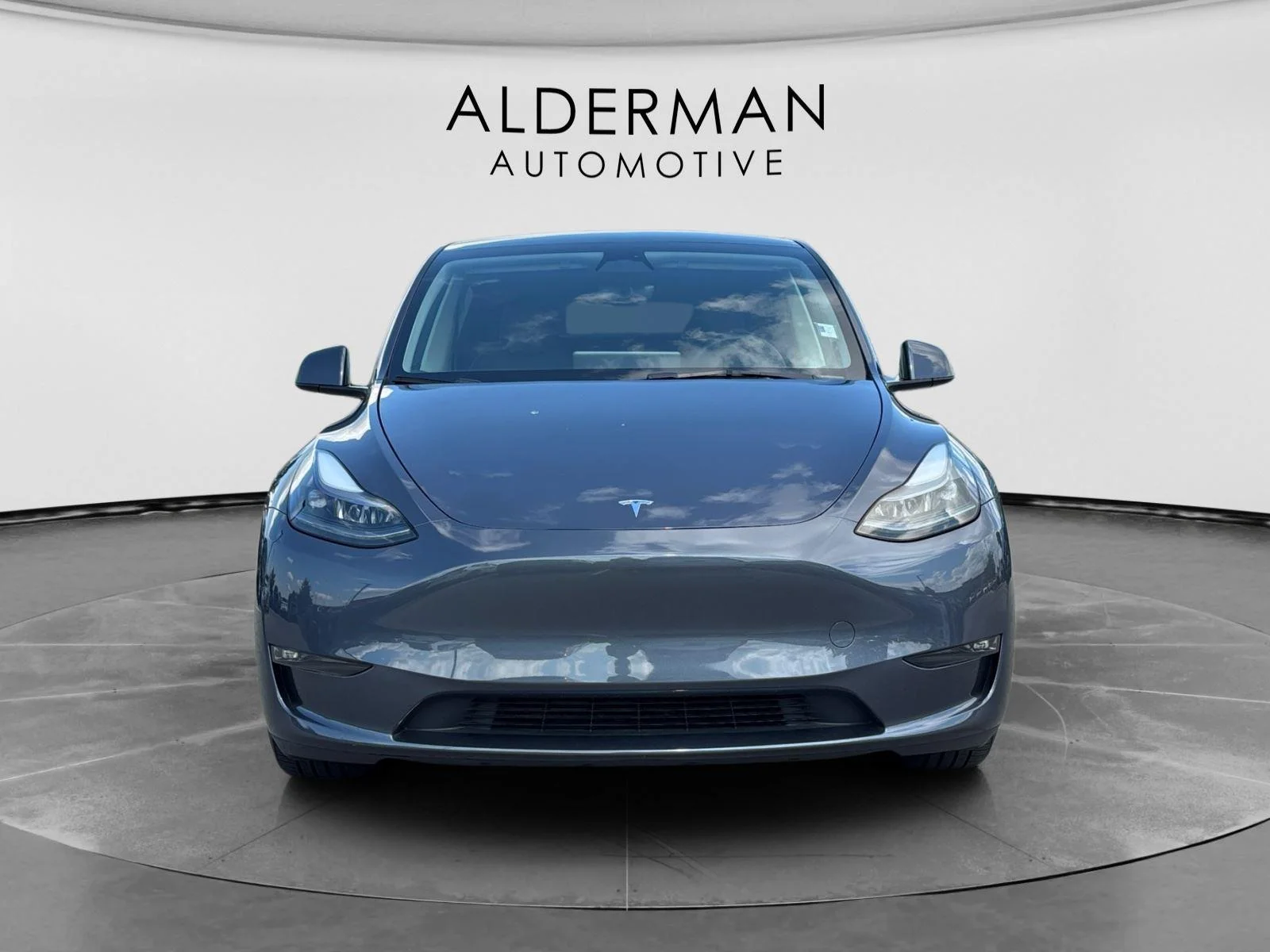 Used 2023  Tesla Performance image 8