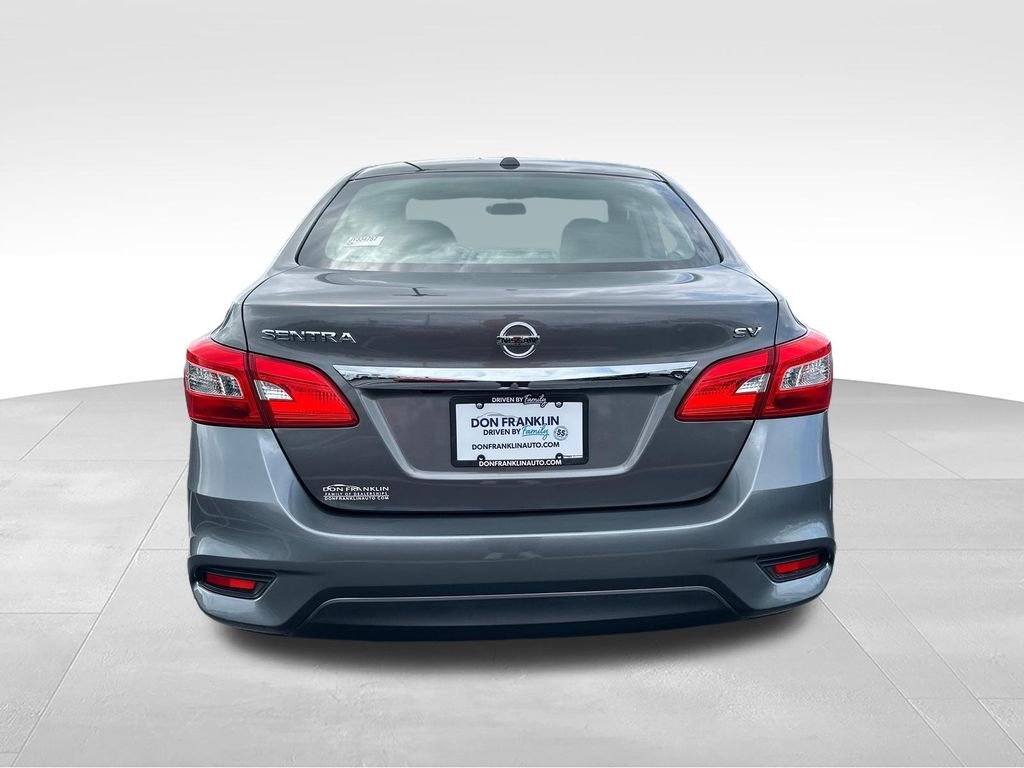 Used 2018 Gray Nissan SV image 4