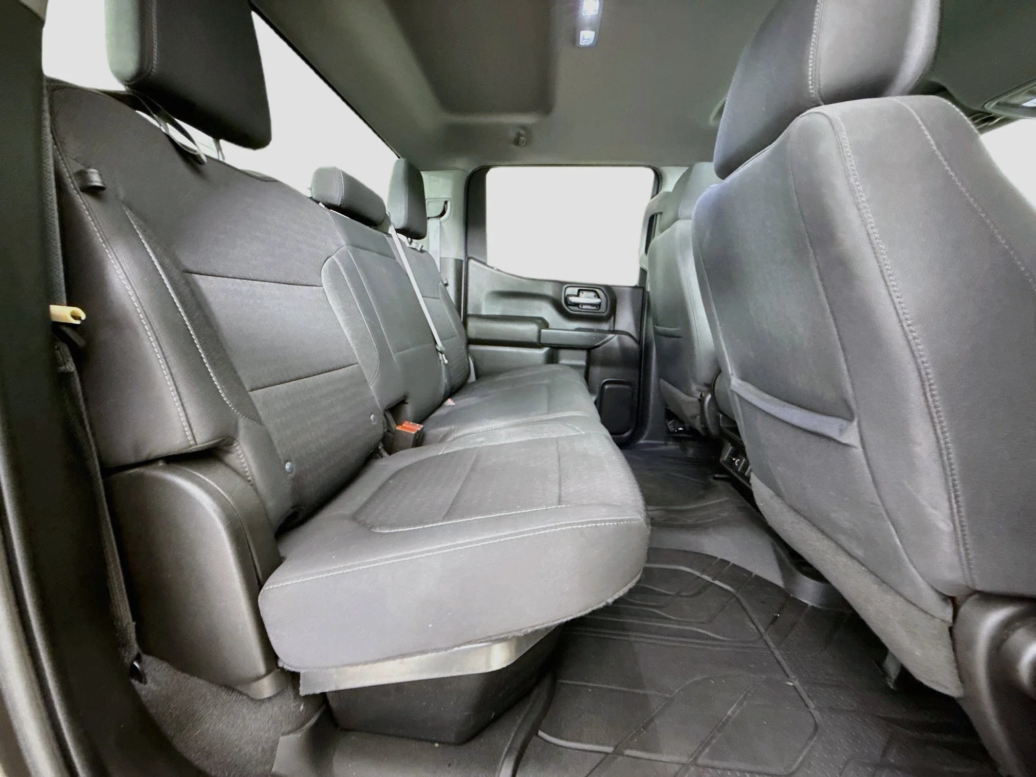 Used 2022 Oxford Brown Metallic Chevrolet LT image 27