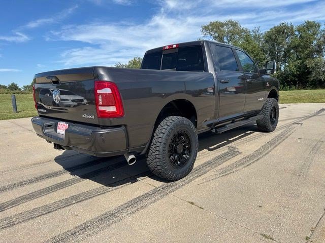 Used 2024 Granite Crystal Metallic Clearcoat Ram Laramie image 7