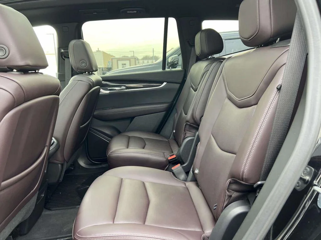 2024 Cadillac XT6 Premium Luxury - Photo 12
