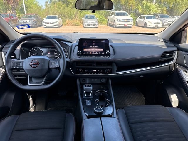 Certified Used 2025 Black Nissan Rock Creek image 17