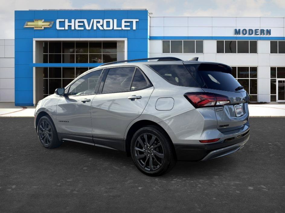 Used 2024 Sterling Gray Metallic Chevrolet RS image 3