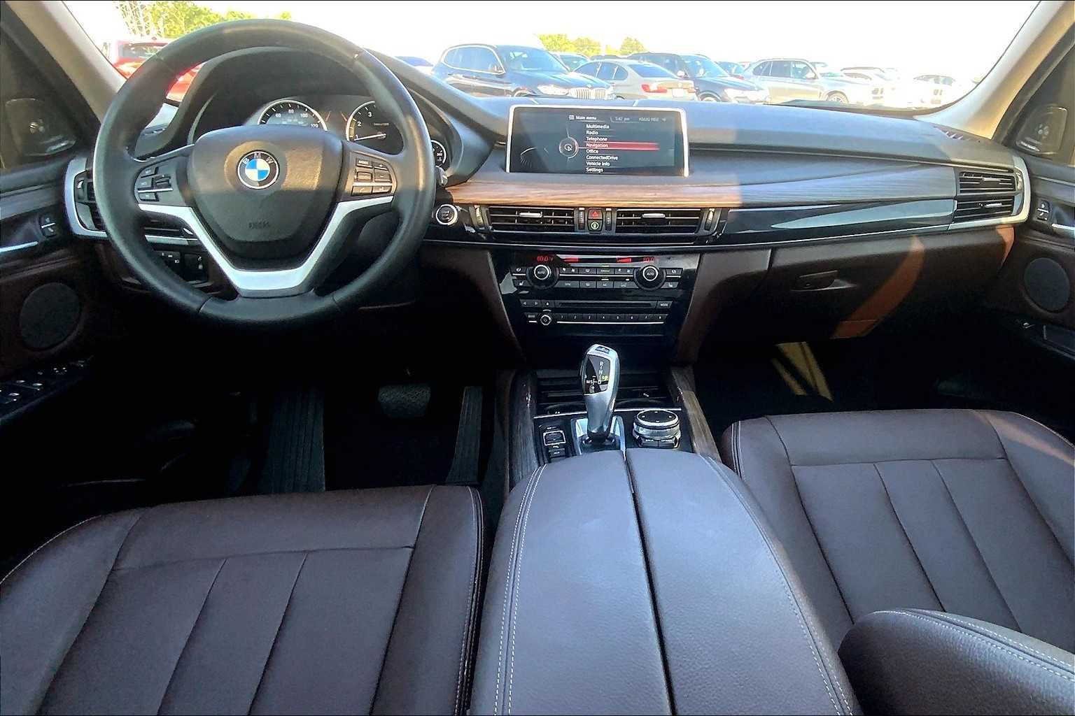 Used 2016 Imperial Blue Metallic BMW sDrive35i image 15
