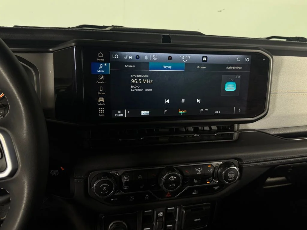 Used 2025 Black Jeep Sahara image 18