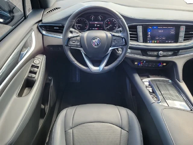 2024 Buick Enclave Essence - Photo 10