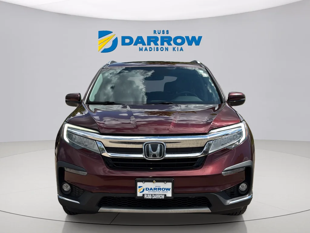Used 2019 Red Honda Touring image 8