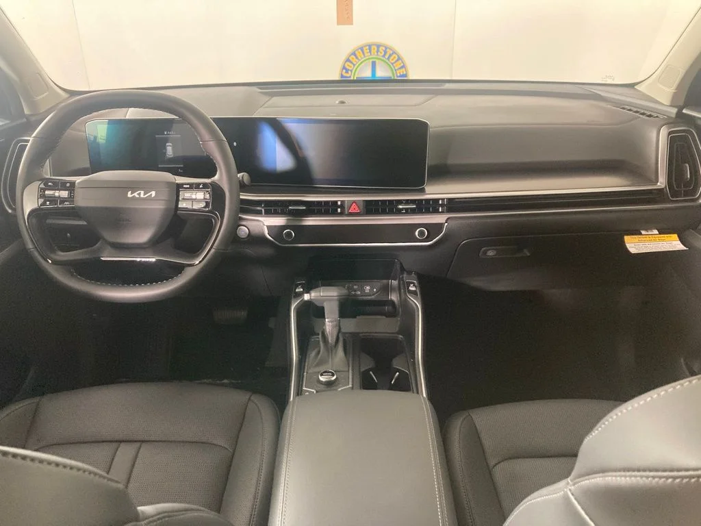 New 2026 Ebony Black Kia S image 7