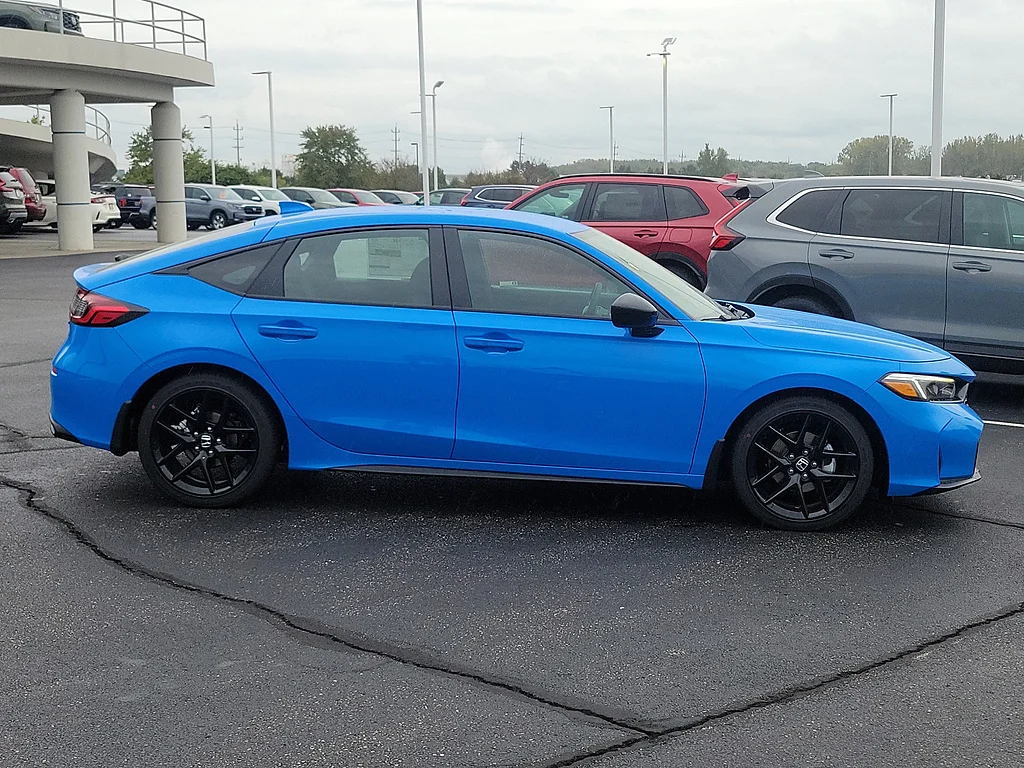 2026 Honda Civic Hatchback Sport, photo 7 of 12