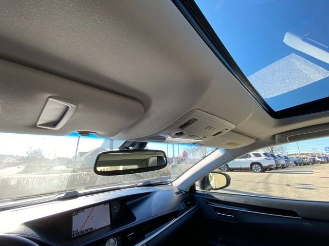 Used 2015 White Lexus 350 Crafted Line image 16