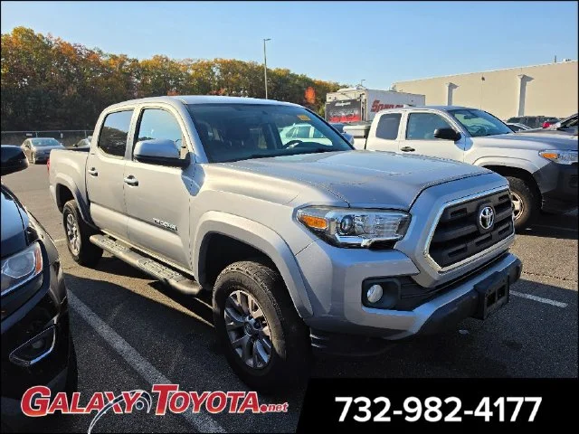 Used 2017 Silver Toyota SR5 image 1