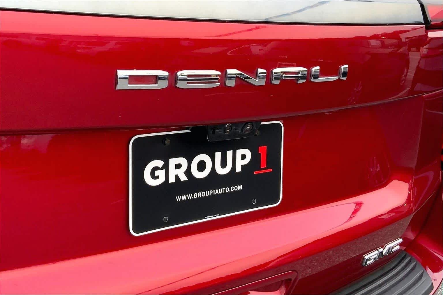 Used 2026 Volcanic Red Tintcoat GMC Denali Ultimate image 9