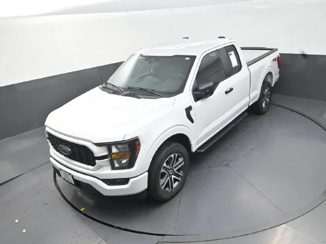 Used 2023 White Ford XL image 14