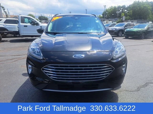 Used 2022 Black Metallic Ford Titanium image 3
