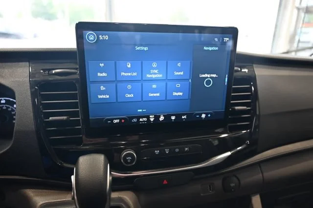 2024 Ford Transit Passenger Van XLT - Photo 18