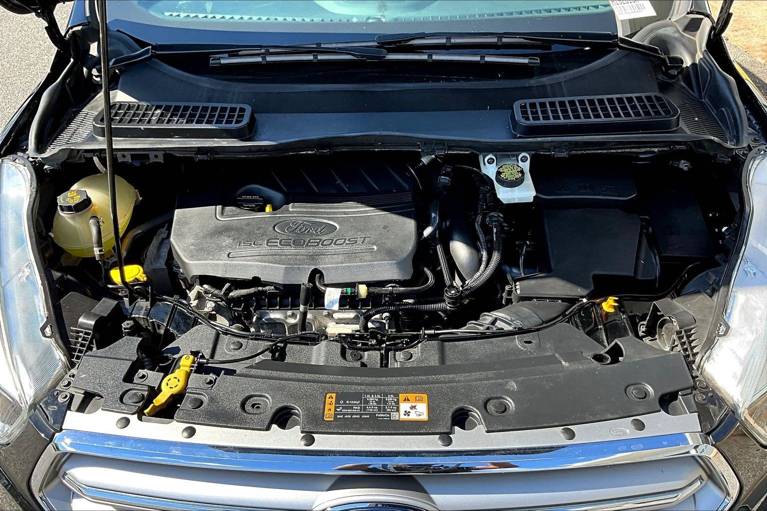 Used 2017 Black Ford SE image 27