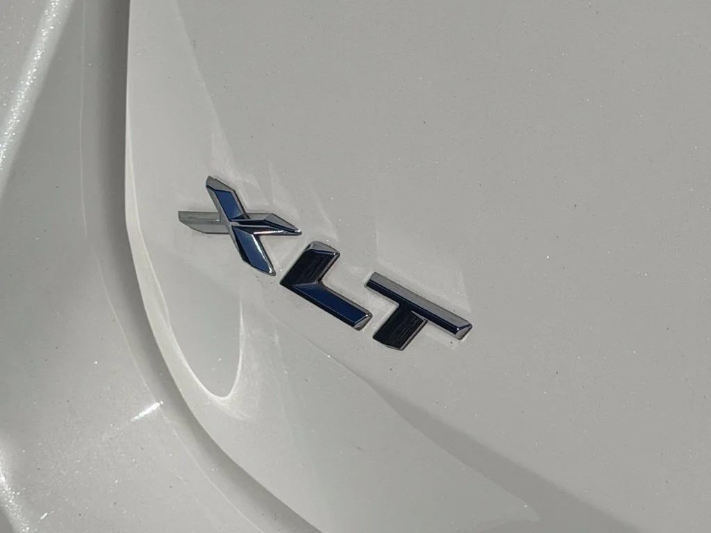 Used 2023 White Ford XLT image 9