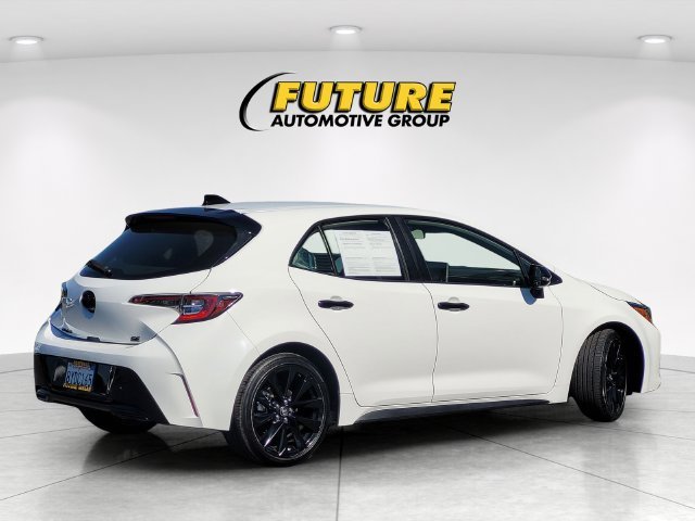 Used 2022 White Toyota SE Nightshade Edition image 4