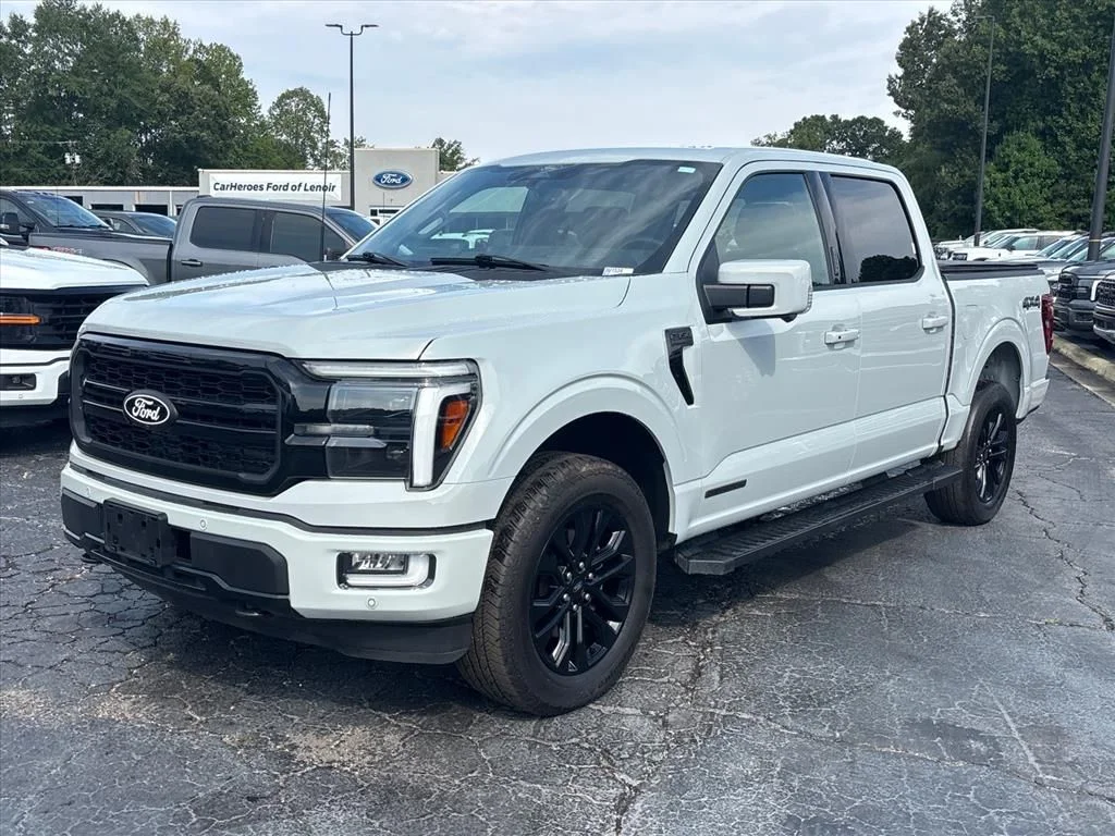 Used 2024 Avalanche Ford Lariat image 3