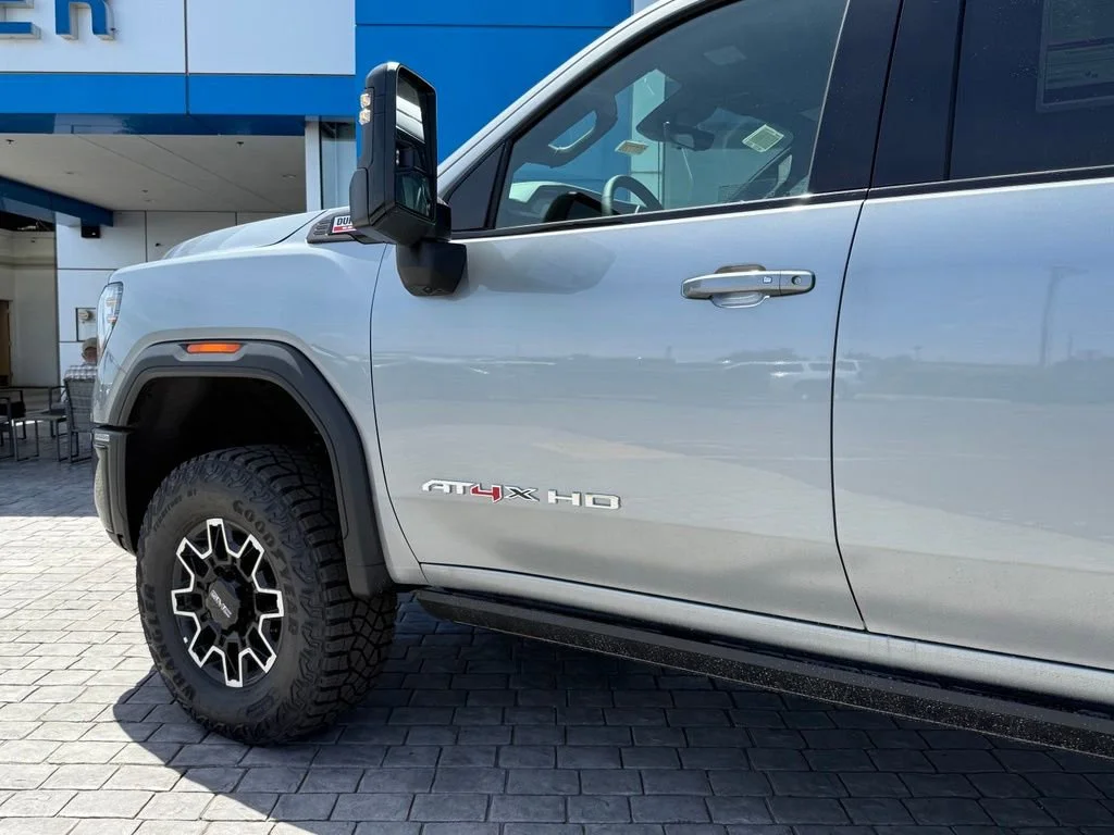 New 2026 Sterling Metallic GMC AT4X image 11