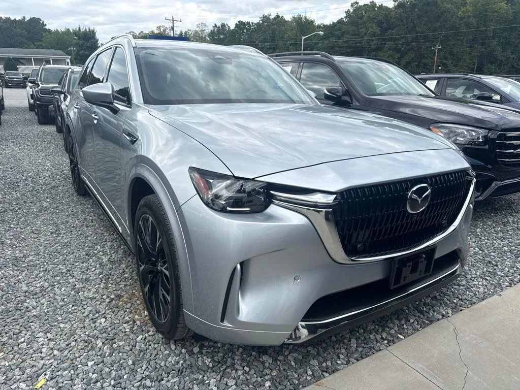 Used 2025 Silver Mazda 3.3 Turbo S Premium image 2