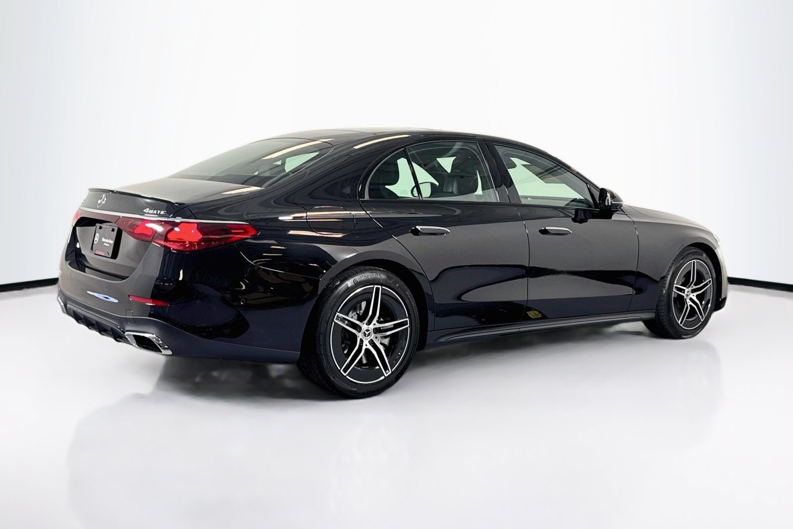New 2026 Obsidian Black Metallic Mercedes-Benz E 450 image 5